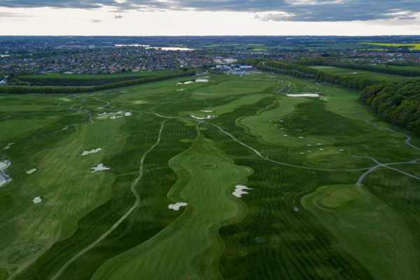 Stensballegaard Golfklub søger en Greenkeeper elev