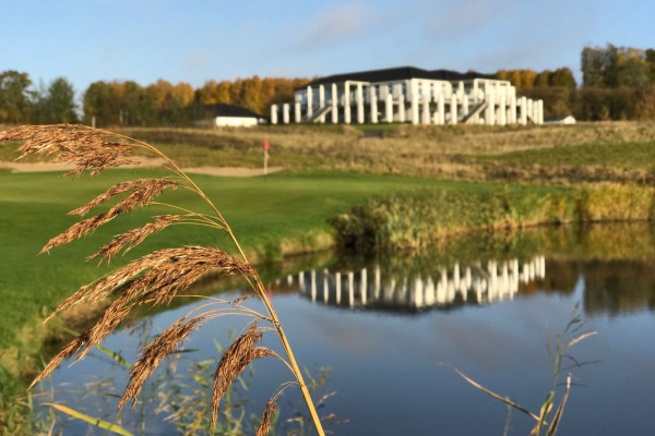 Ny i golf